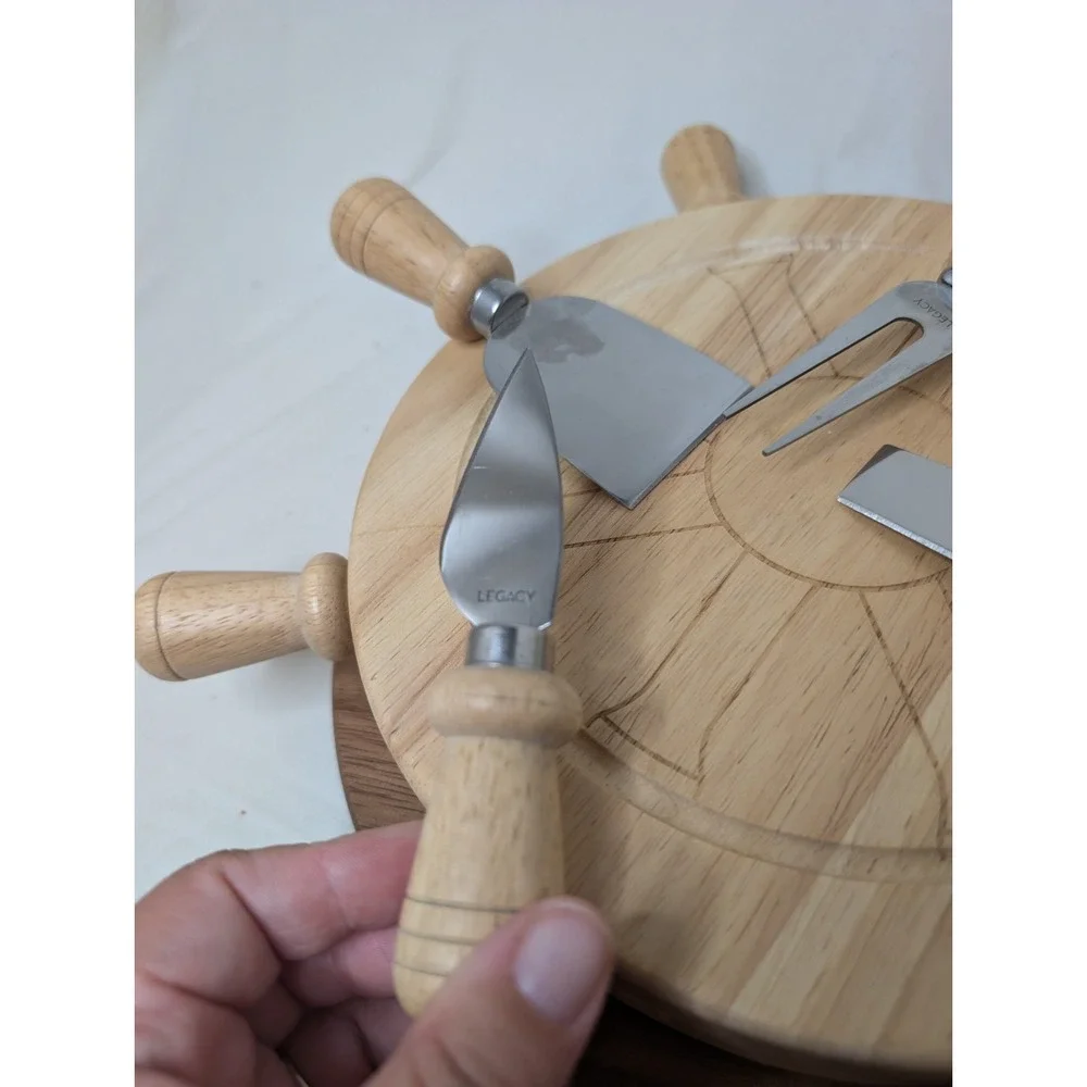 Legacy by Picnic Time Wheel (Cheese‎ Board, Cheese Knife, Cheese Knife Spreader)